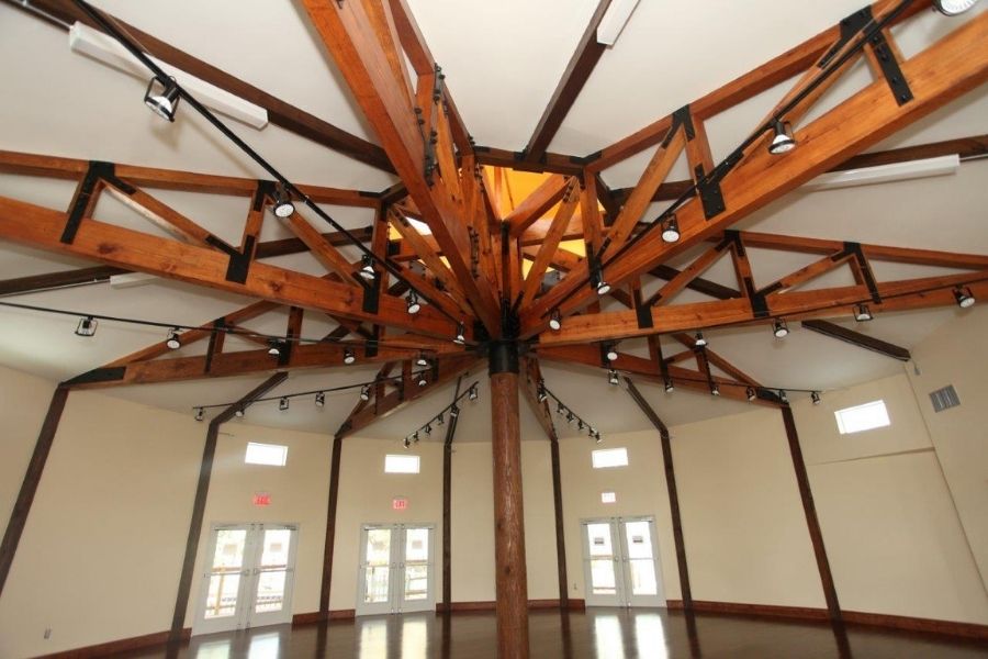 truss in round hall